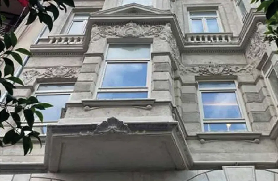 Beyoğlu Neighborhood İstiklal Street Historic Han – Akbank Beyoğlu Branch 2